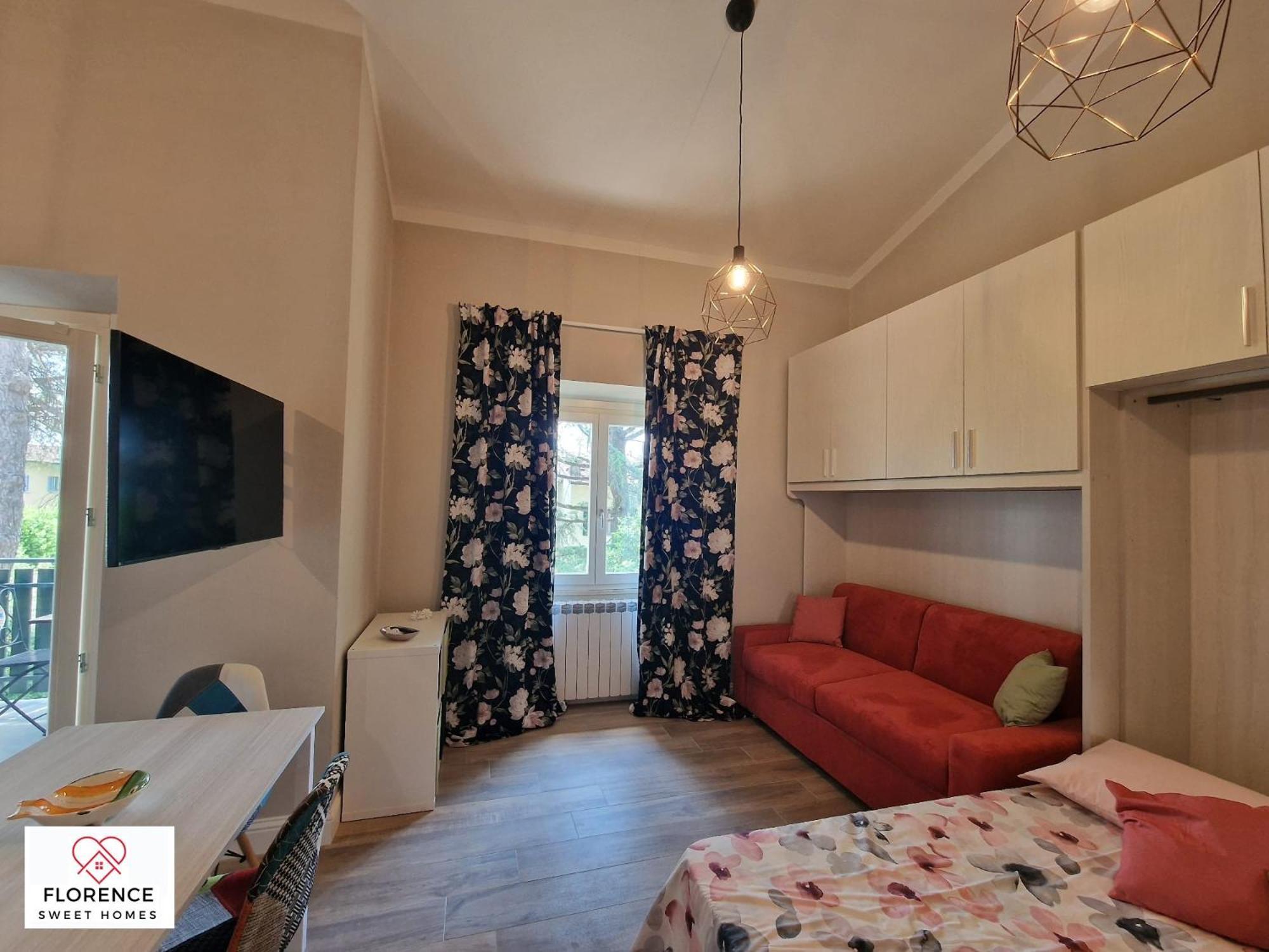 Lella Apartment With Free Parking By Florence Sweet Homes Eksteriør bilde
