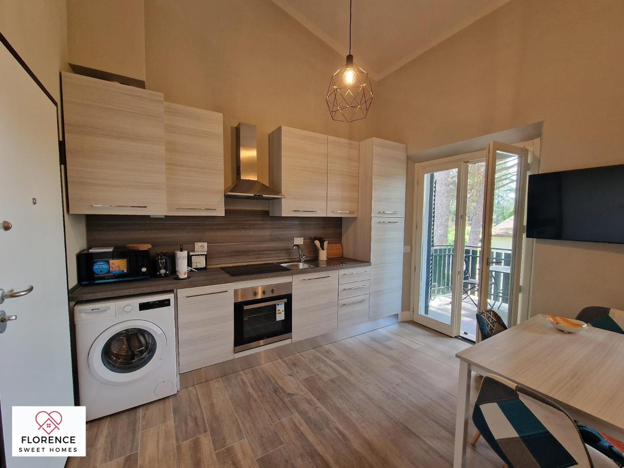 Lella Apartment With Free Parking By Florence Sweet Homes Eksteriør bilde
